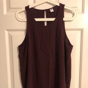 Perfect maroon tank top
